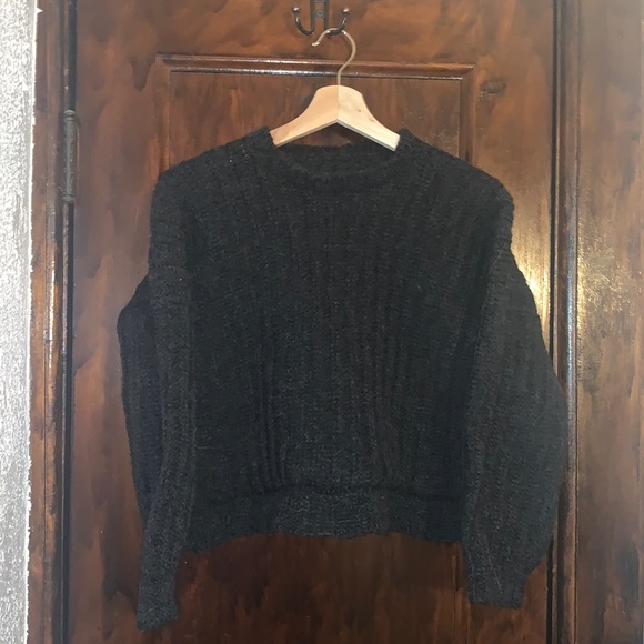 HANDMADE crocheted sweater with slight crop - Picture 1 of 2